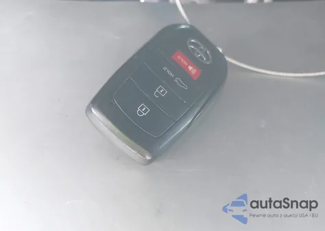 2025 Toyota Camry Se из США, поврежденный, VIN 4T1DAACK3SU511775